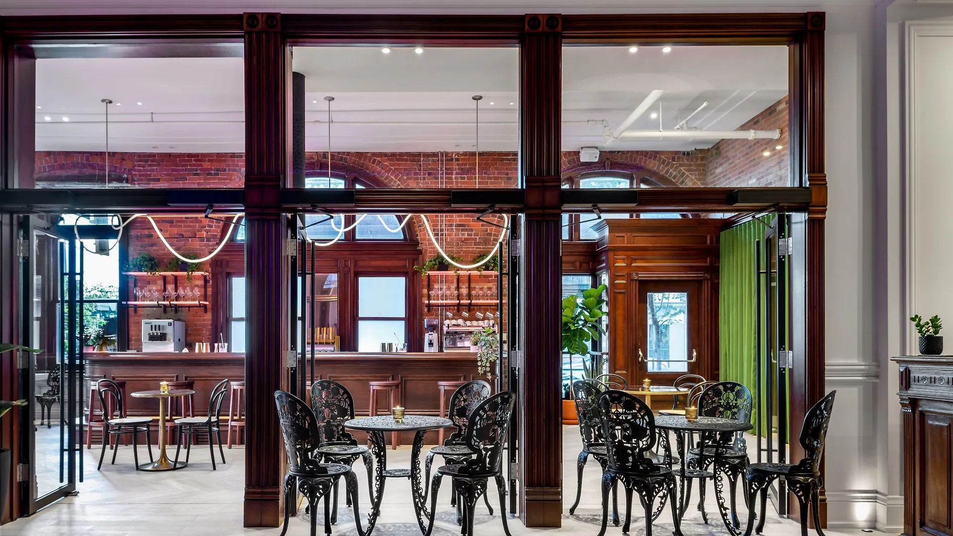 Gladstone House Hotel Toronto 4*,  Canada